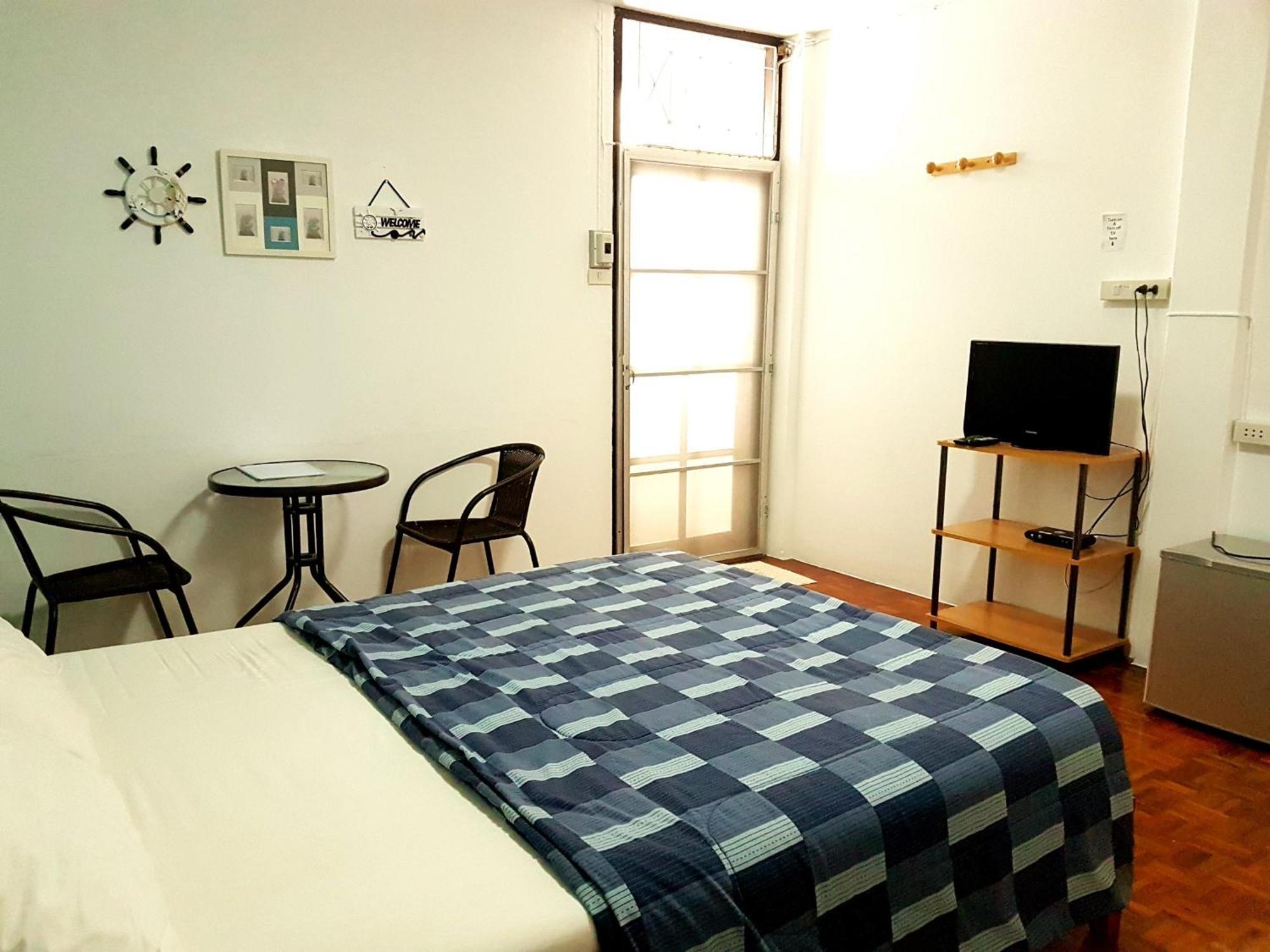 The I Talay Room And Souvenir Krabi town Екстериор снимка