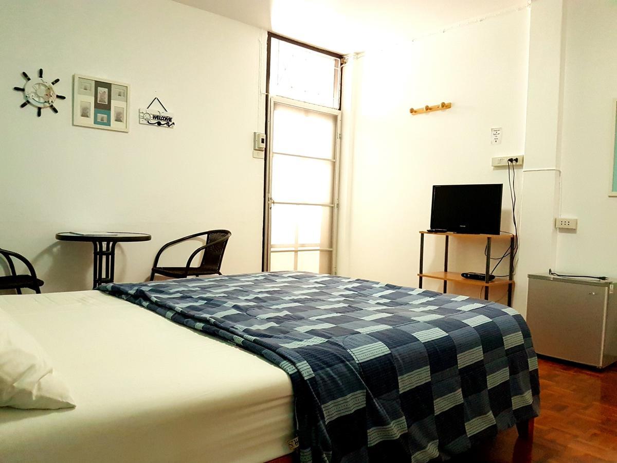 The I Talay Room And Souvenir Krabi town Екстериор снимка